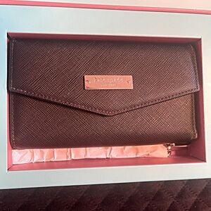 Brand New. Never Used Kate Spade wristlet